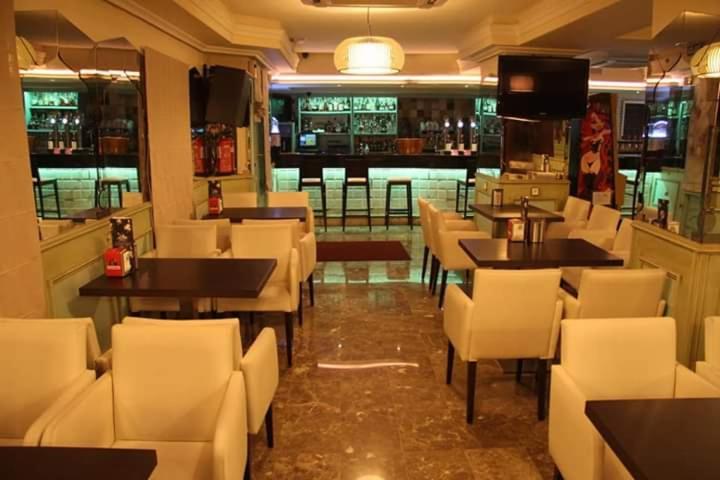 Hostal Macami Pedro Abad ภายนอก รูปภาพ